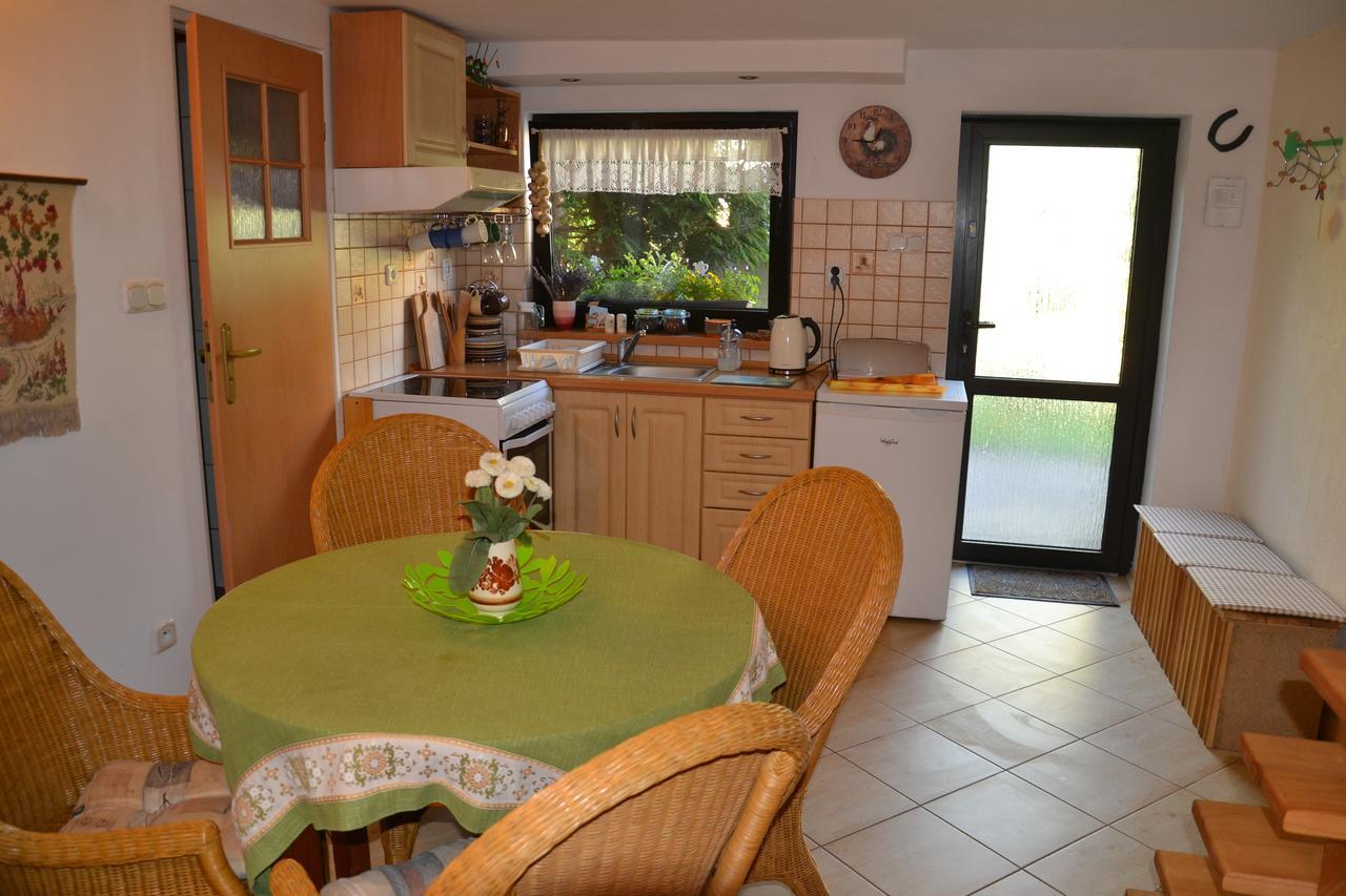 Apartament Nad Jeziorem Necko Augustów Exterior foto